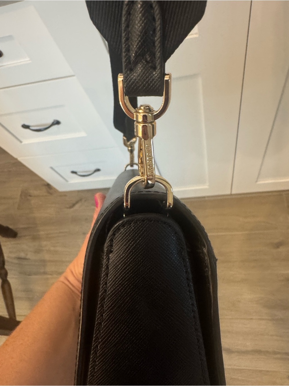 Kate Spade Black Leather Crossbody with Gold Hardware - Picture 4 of 16